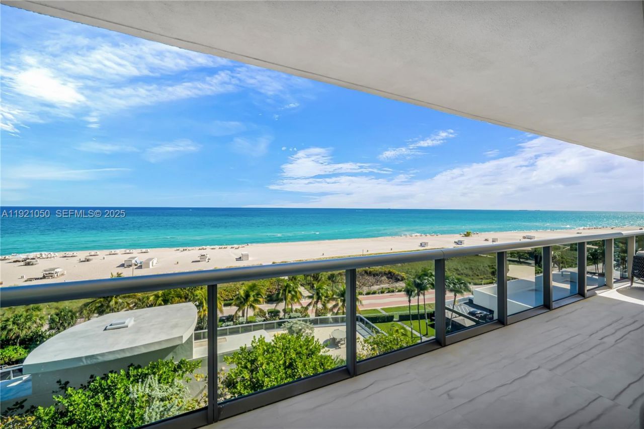 5875 Collins Ave, Unit 902, Miami Beach, FL 33140 Photo