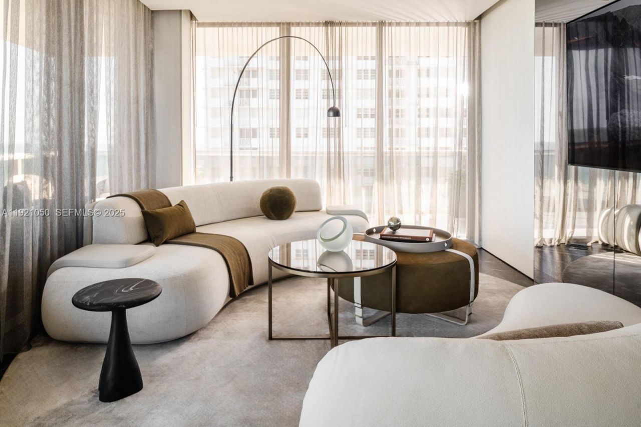 5875 Collins Ave, Unit 902, Miami Beach, FL 33140 Photo