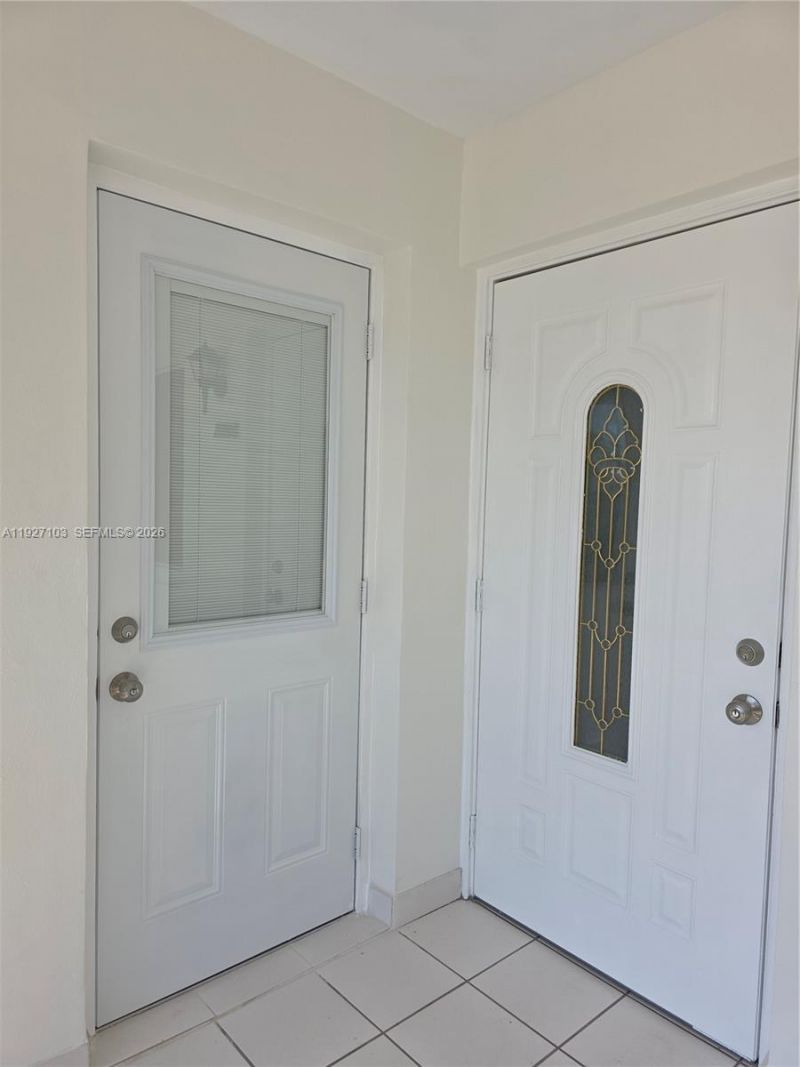 501 Blue Heron Dr, Unit 319-A, Hallandale Beach, FL 33009 Photo