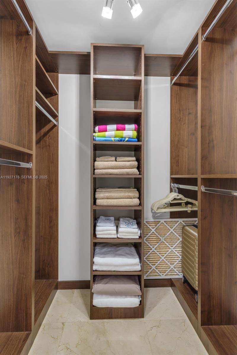 495 Brickell Ave, Unit 2405, Miami, FL 33131 Photo