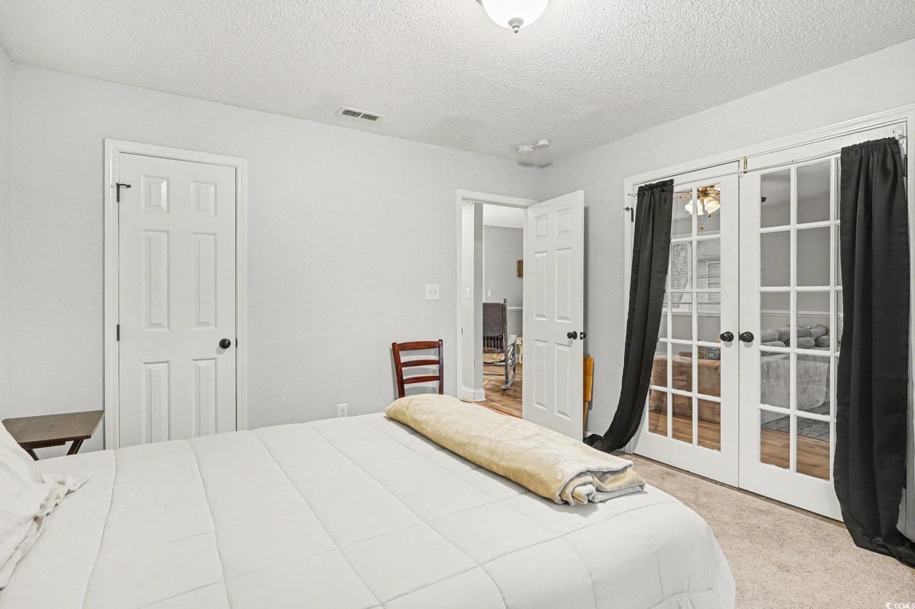 590 Hammock Ave. Photo 13