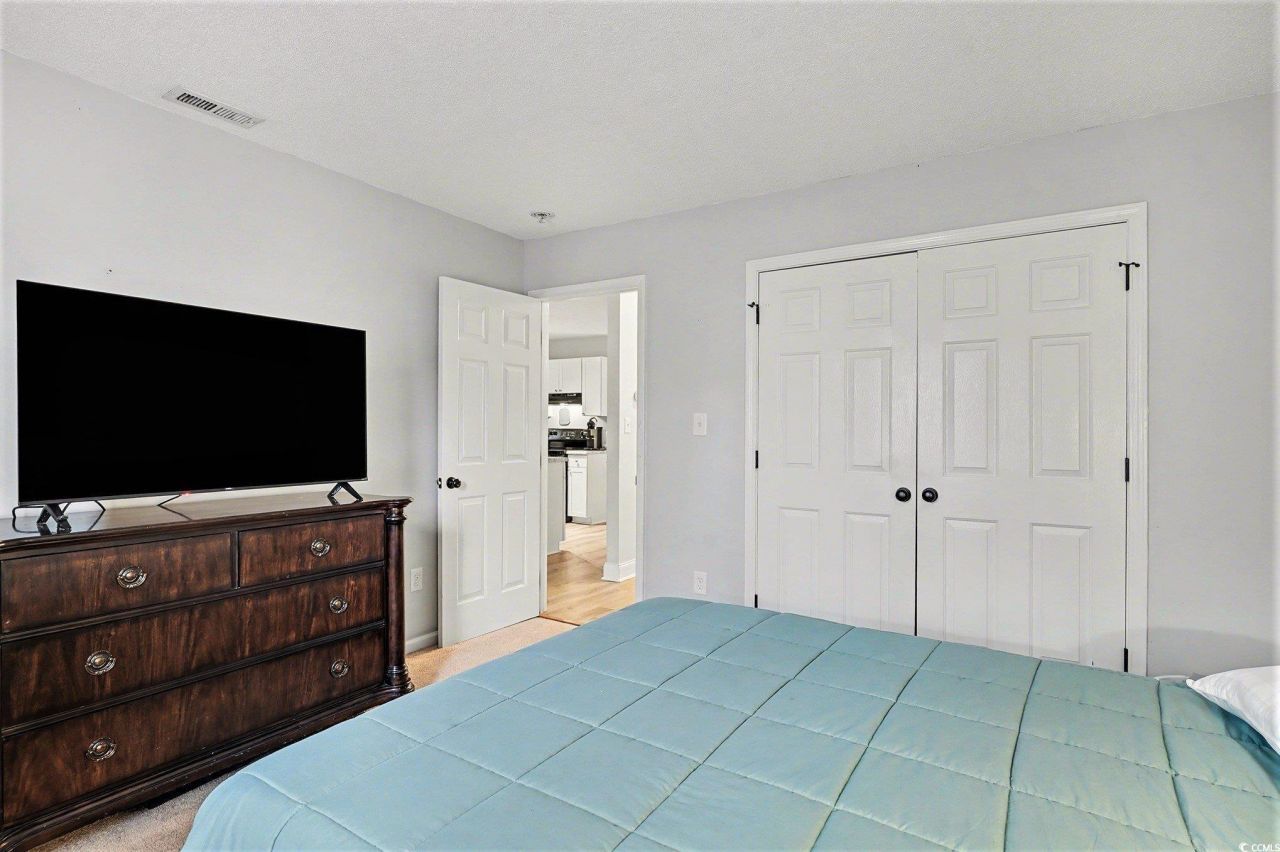 590 Hammock Ave. Photo 19