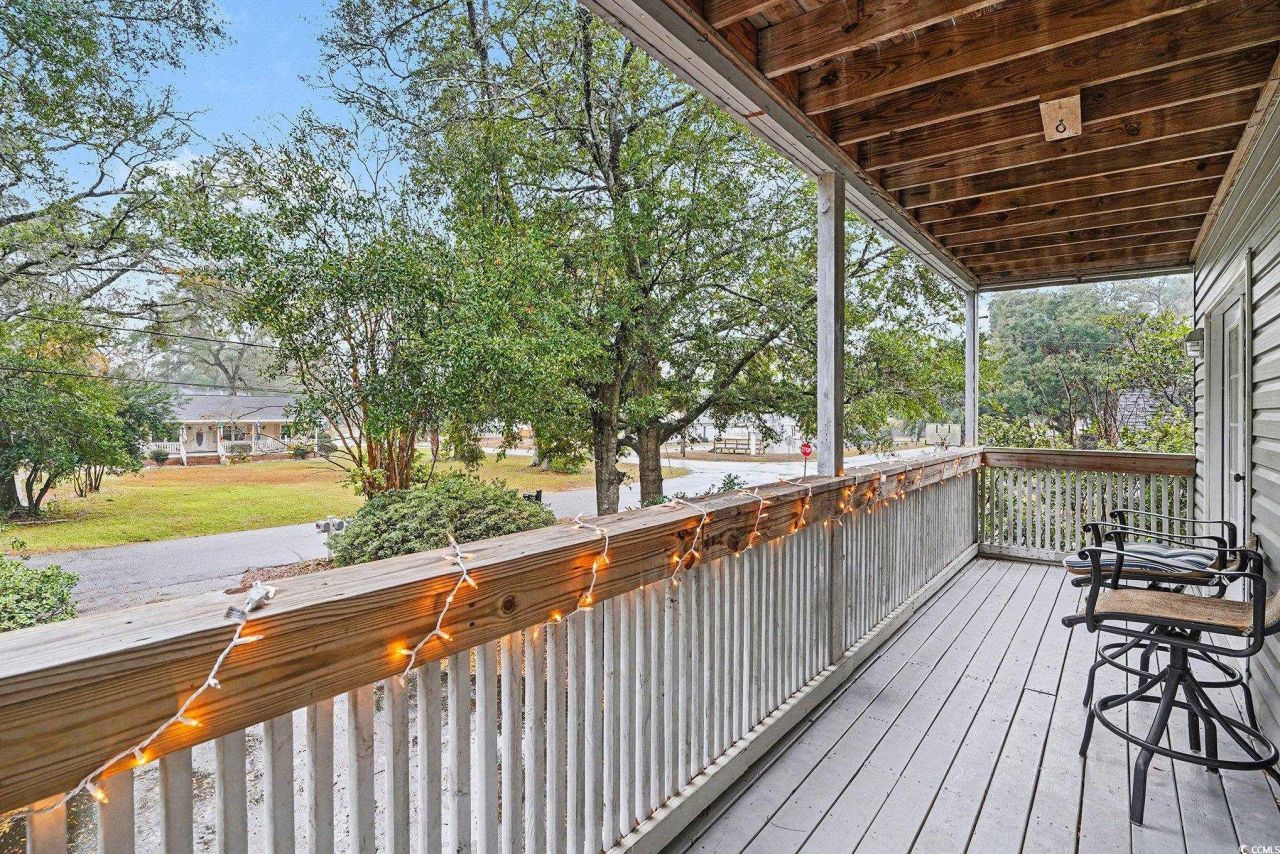 590 Hammock Ave. Photo 21