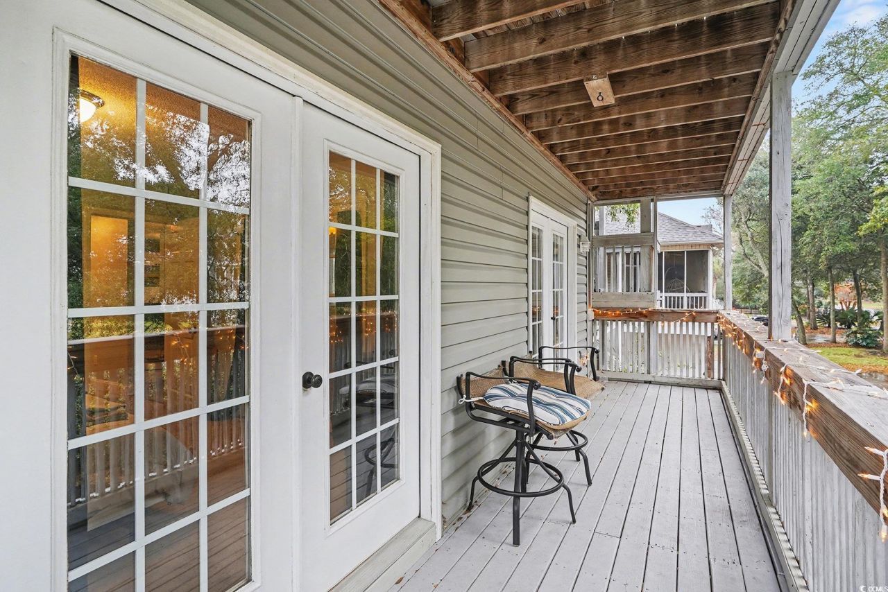 590 Hammock Ave. Photo 22