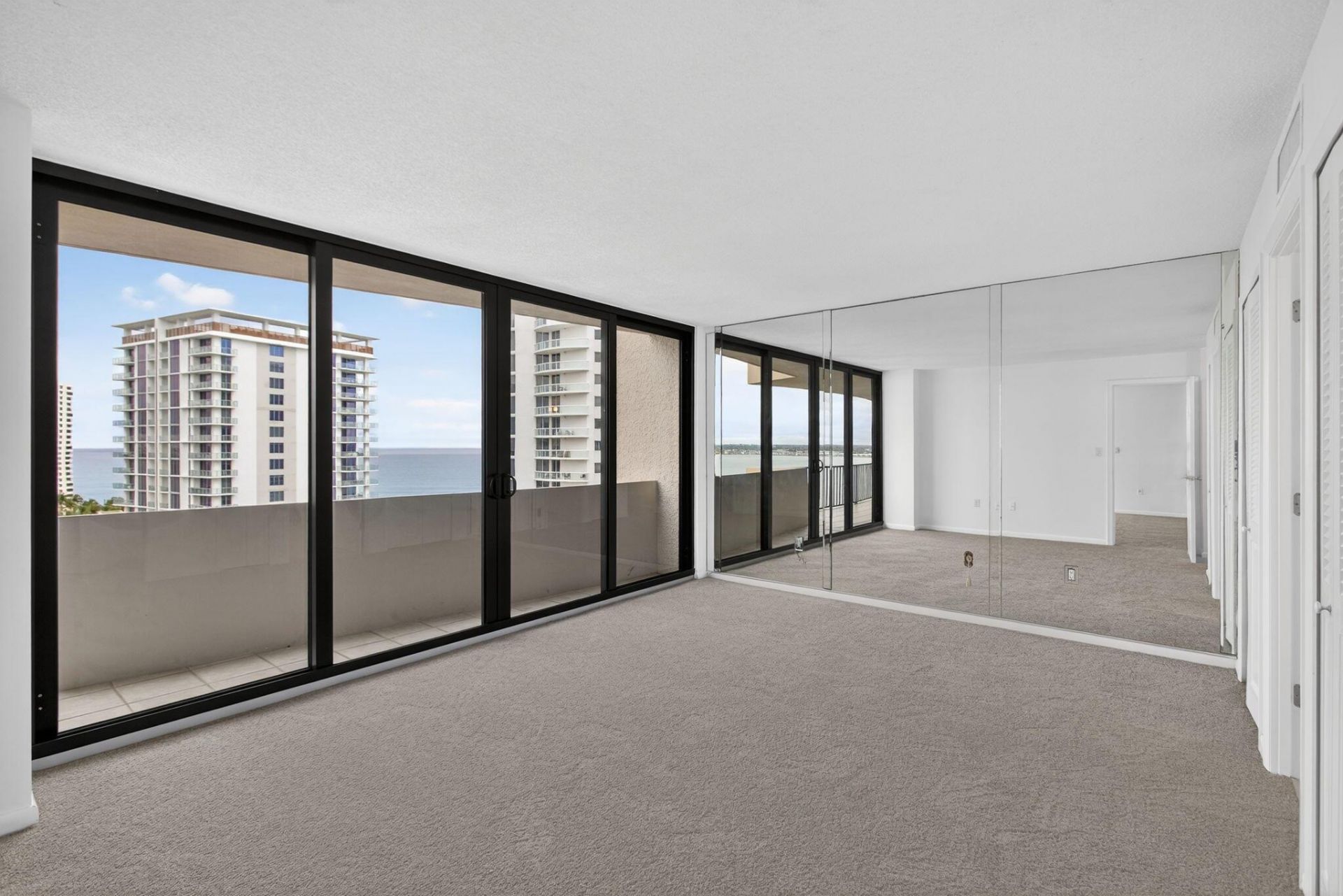 4200 N Ocean Drive, Unit 2-1606, Riviera Beach, FL 33404 Photo