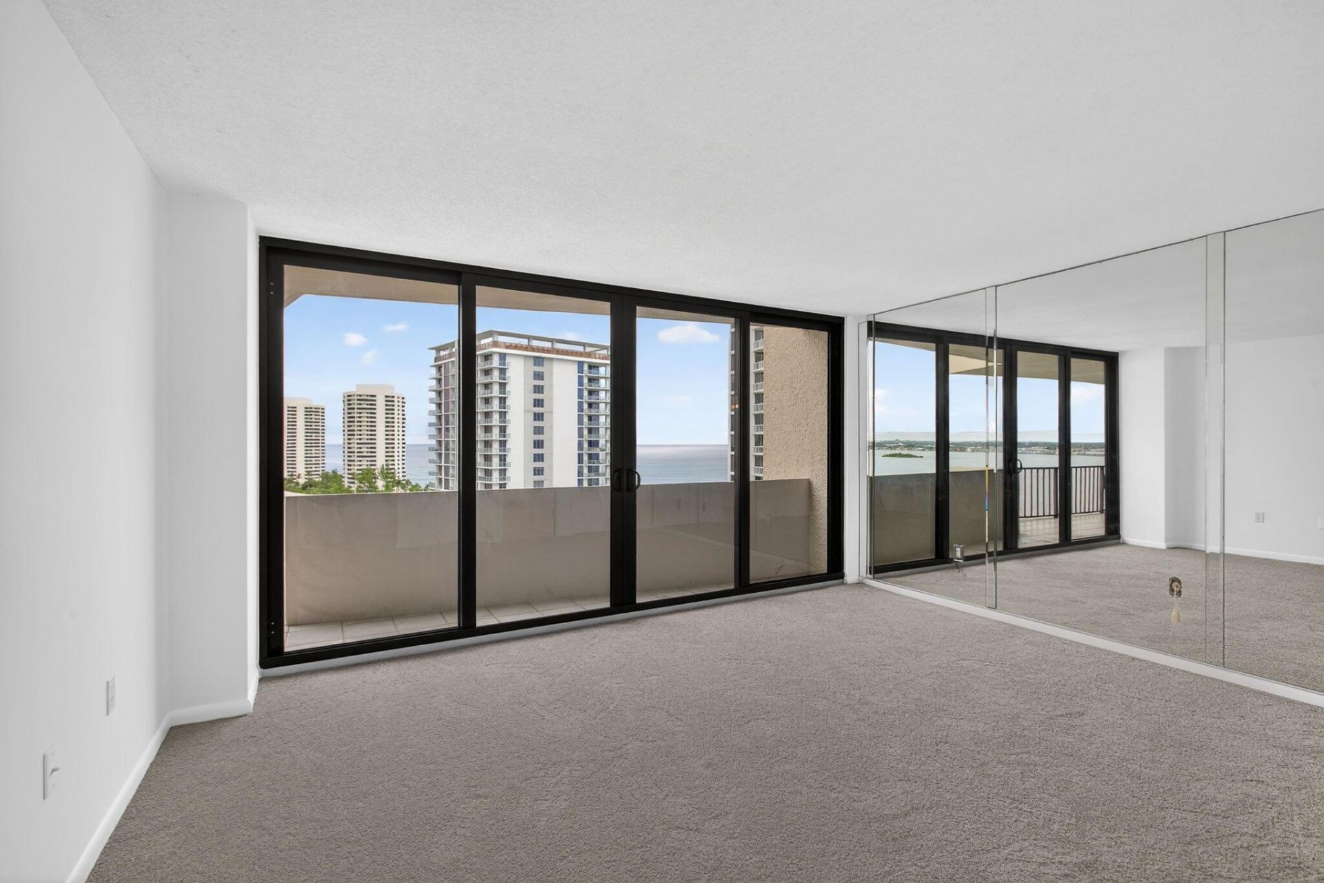 4200 N Ocean Drive, Unit 2-1606, Riviera Beach, FL 33404 Photo