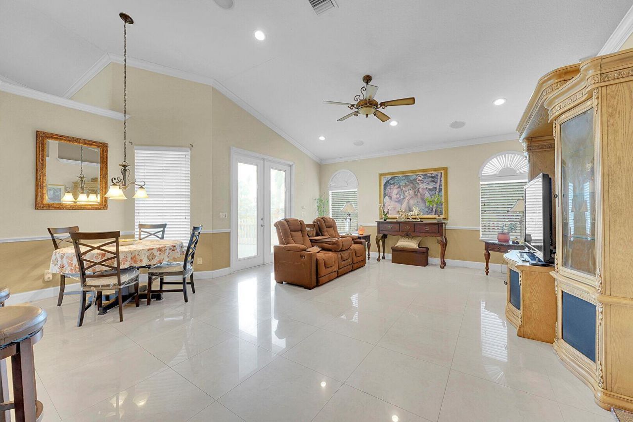 5909 NW Bayou Court, Port Saint Lucie, FL 34986 Photo