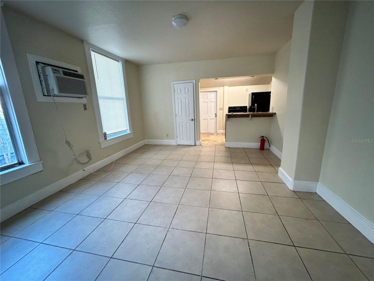 727 Dartmoor Street N, Unit 301, Saint Petersburg, FL 33701 Photo