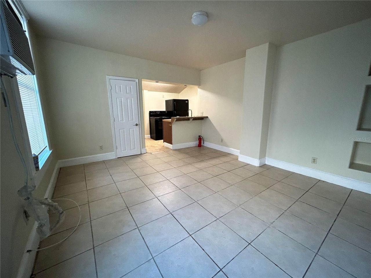 727 Dartmoor Street N, Unit 301, Saint Petersburg, FL 33701 Photo