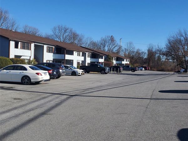 160-166 West Road Road, Unit C34, Pleasant Valley, NY 12569