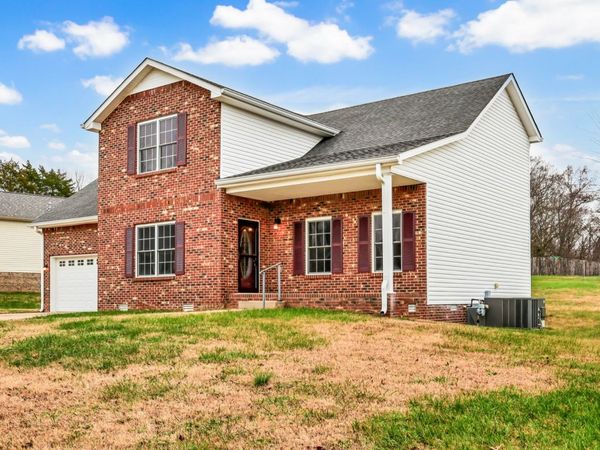 154 Derwent Dr, Clarksville, TN 37040