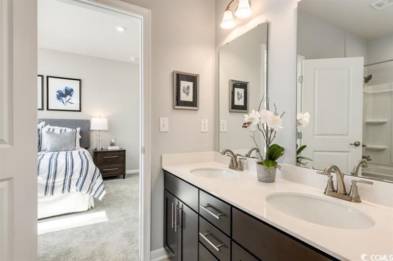 7075 Denim Loop Photo 5