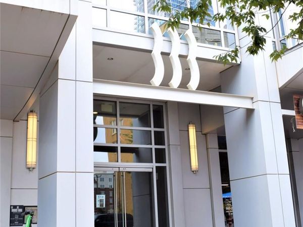 333 W Trade Street, Unit 1101, Charlotte, NC 28202
