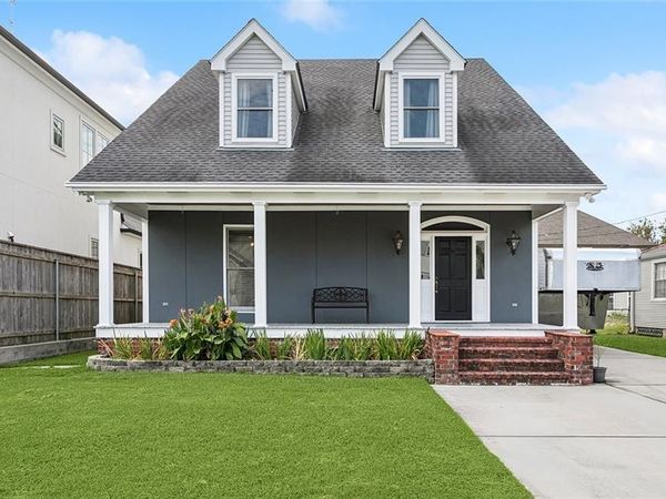 205 W MAPLE RIDGE Drive, Metairie, LA 70001