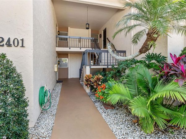 2401 CLUBHOUSE CIRCLE, Unit 102, SARASOTA, FL 34232