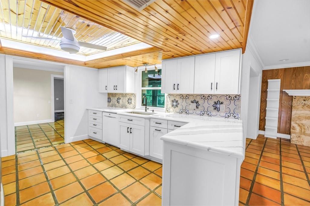 11174 90th Terrace, Seminole, FL 33772 Photo