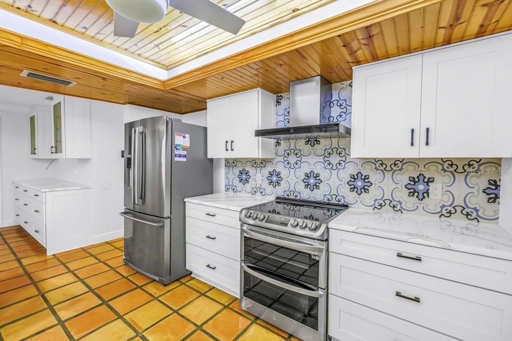 11174 90th Terrace, Seminole, FL 33772 Photo