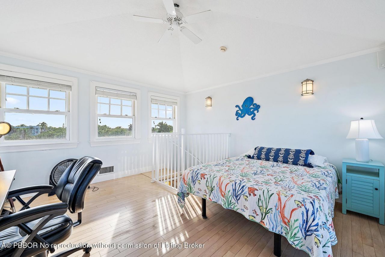 511 Saturn Lane, Juno Beach, FL 33408 Photo