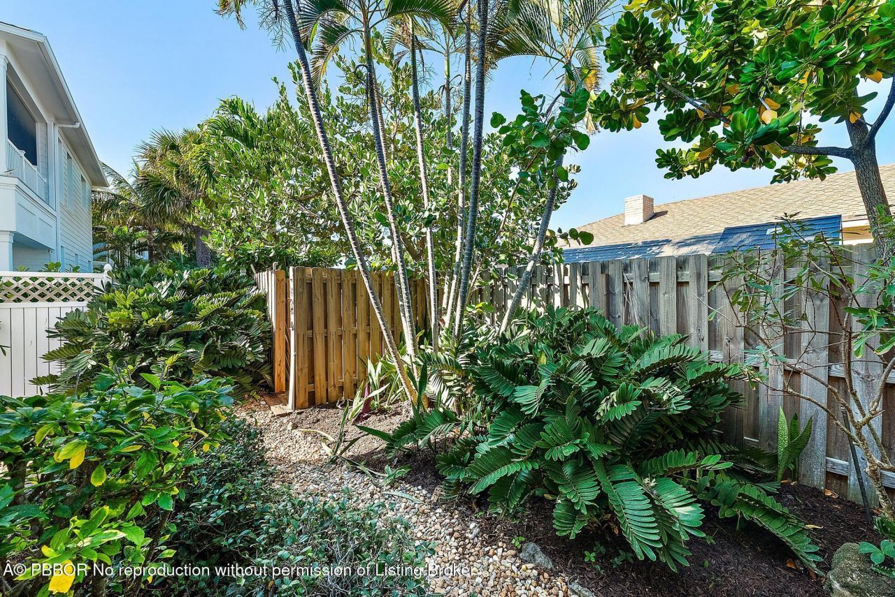 511 Saturn Lane, Juno Beach, FL 33408 Photo