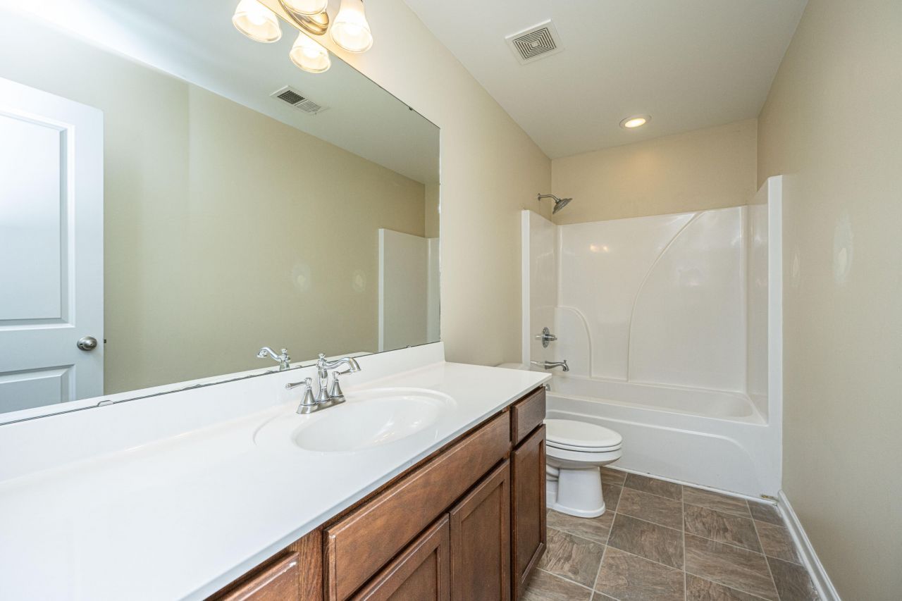 138 Lisenby Drive Photo 27