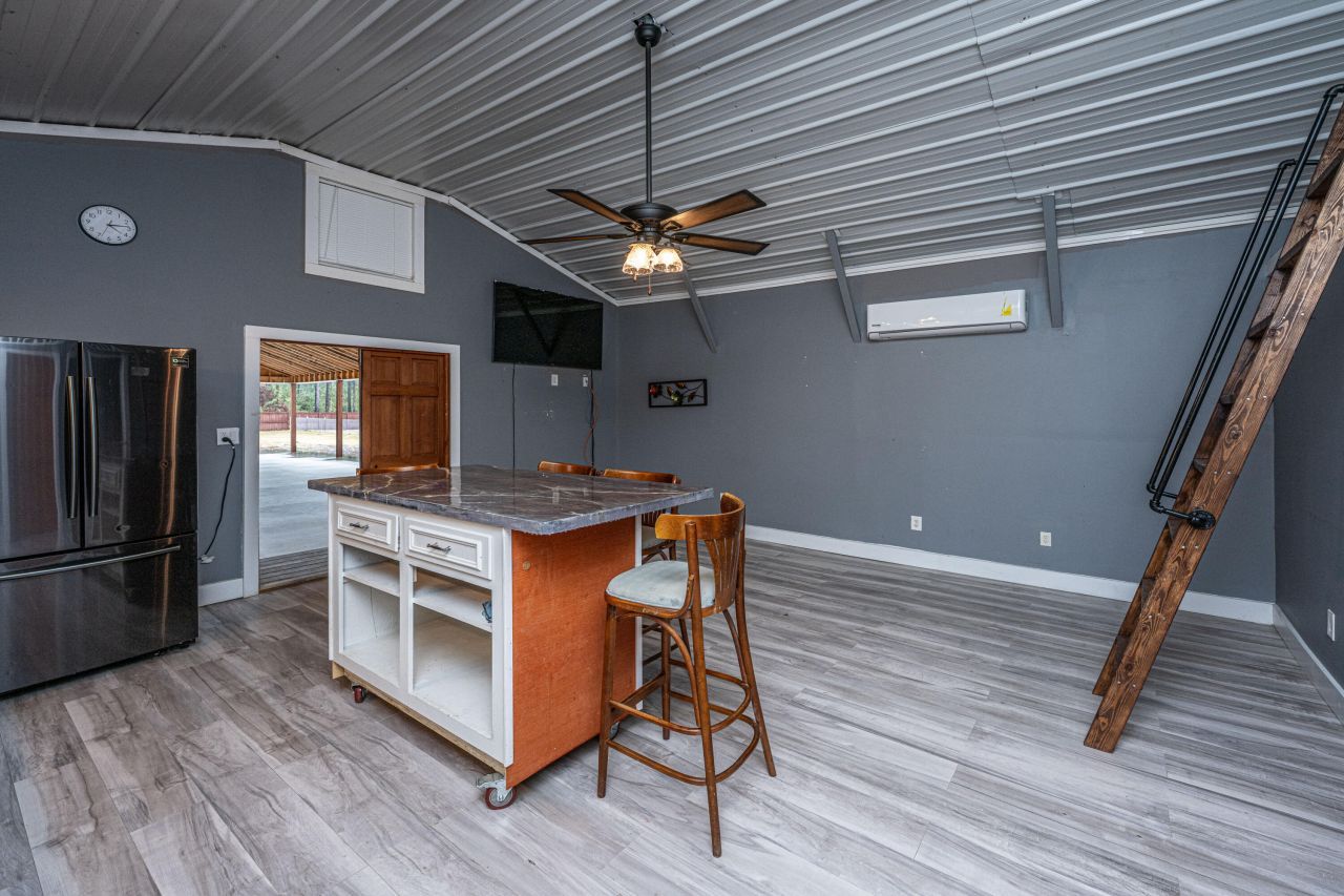 138 Lisenby Drive Photo 35