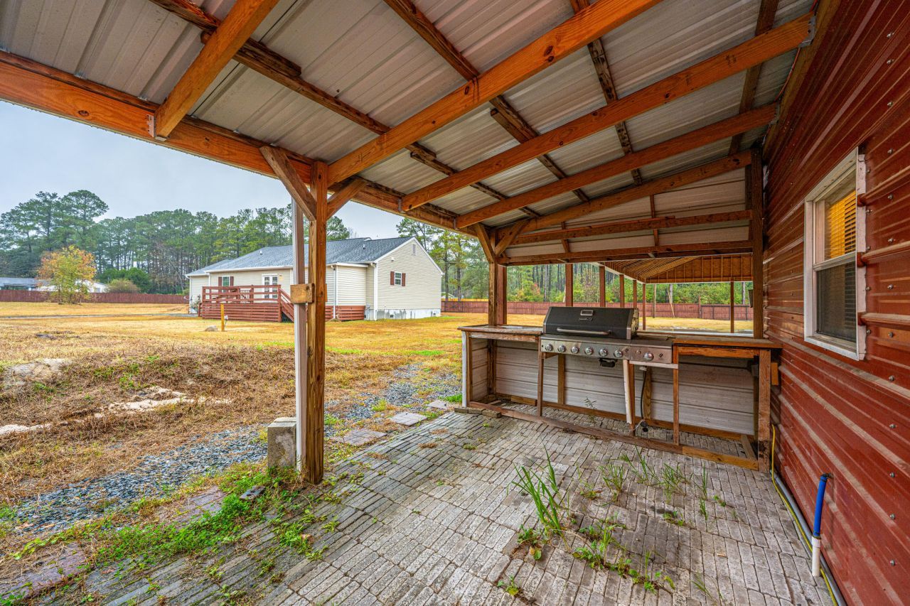 138 Lisenby Drive Photo 42