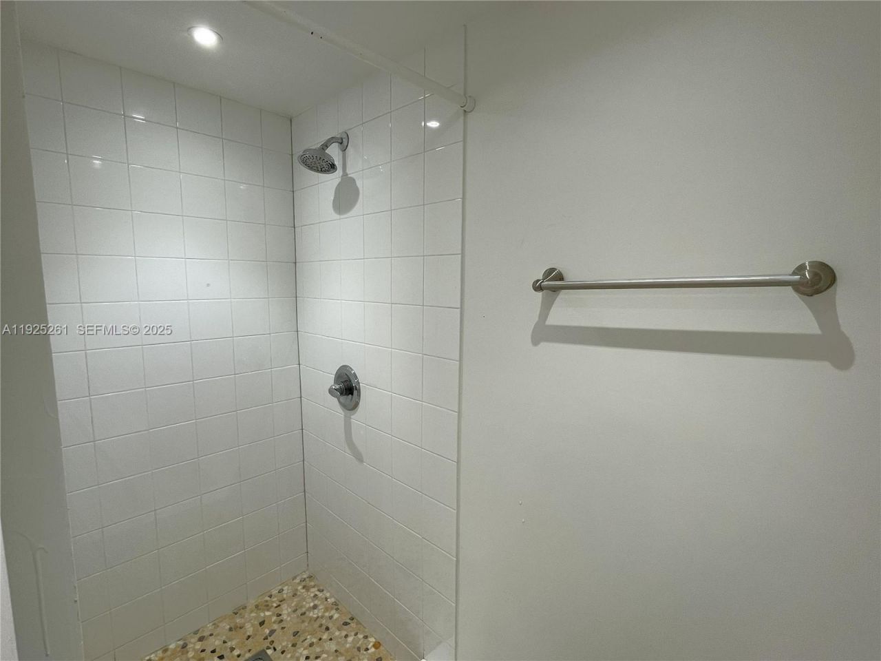 4721 NW 7th St, Unit 104-12, Miami, FL 33126 Photo