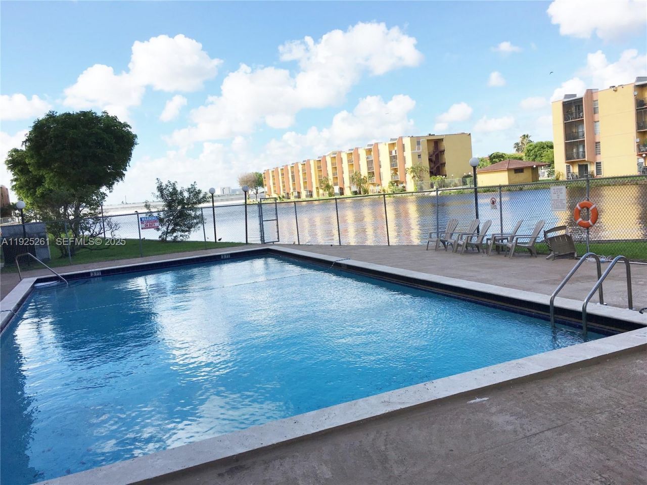 4721 NW 7th St, Unit 104-12, Miami, FL 33126 Photo