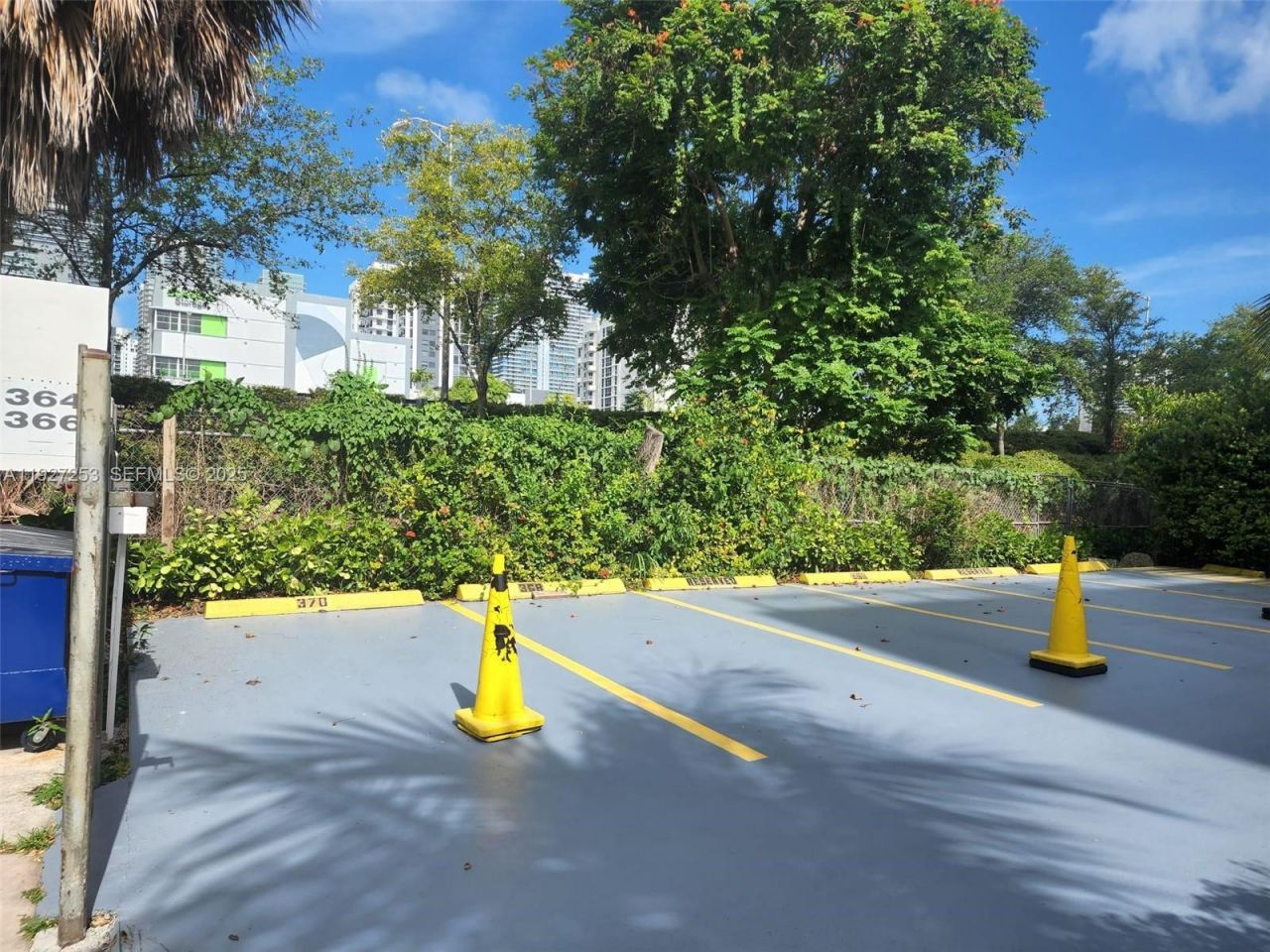 364 SW 11th St, Miami, FL 33130 Photo