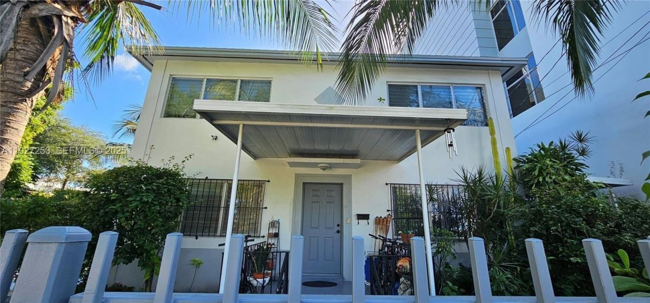 364 SW 11th St, Miami, FL 33130 Photo