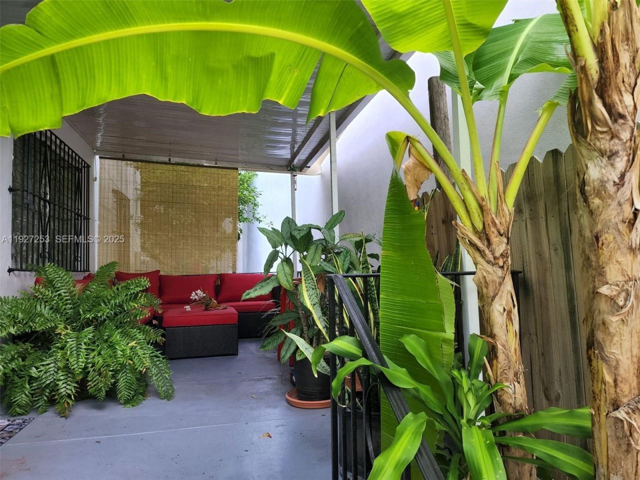 364 SW 11th St, Miami, FL 33130 Photo