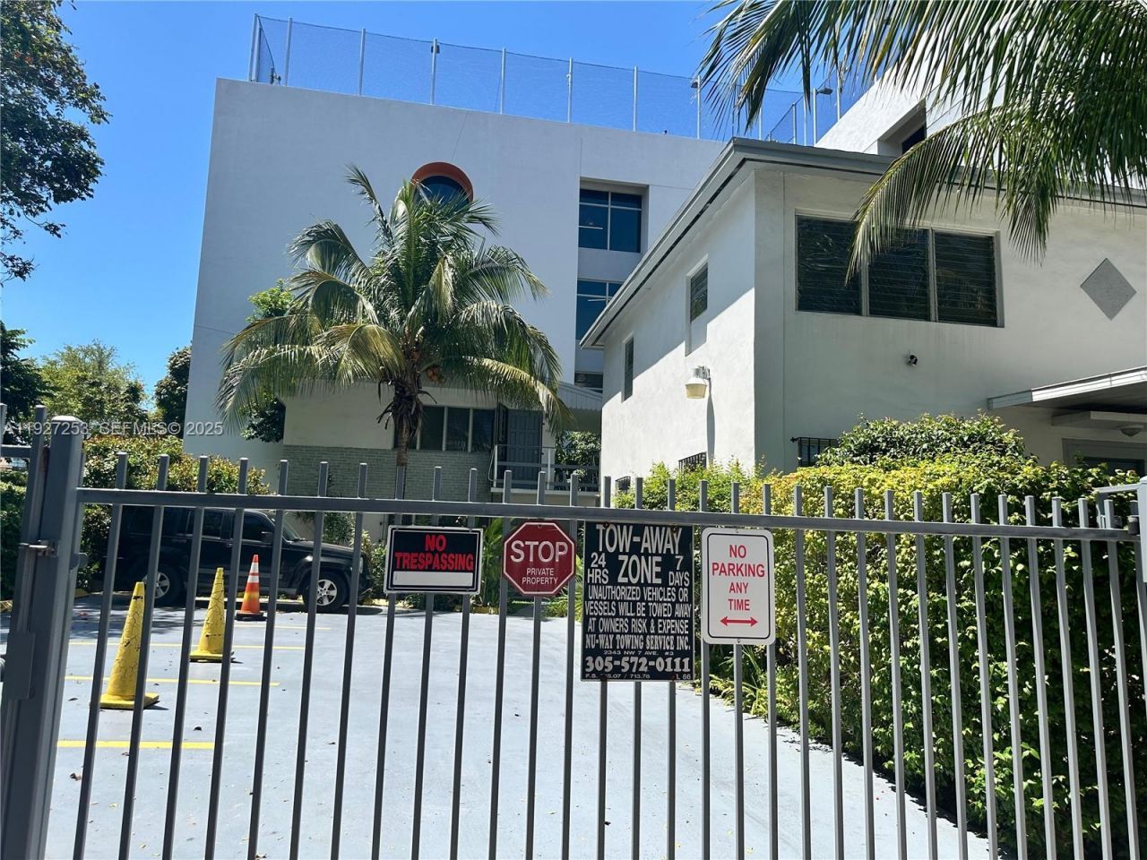 364 SW 11th St, Miami, FL 33130 Photo