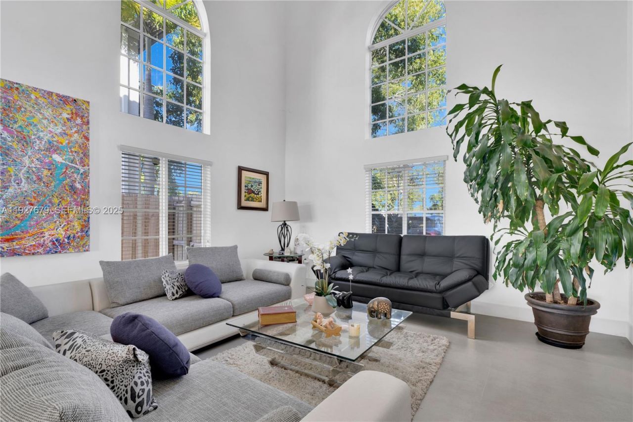 13000 SW 136th Ter, Miami, FL 33186 Photo