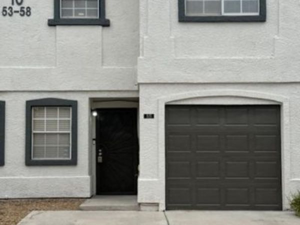 5330 E Charleston Boulevard, Unit 55, Las Vegas, NV 89142