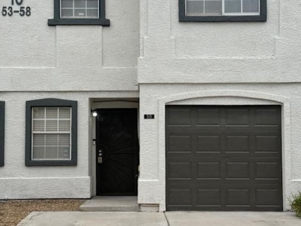 5330 E Charleston Boulevard, Unit 55, Las Vegas, NV 89142