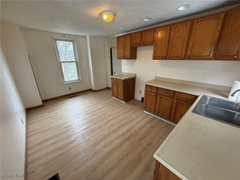 8528 State Route 250 SE, Dennison, OH 44621 Photo 10