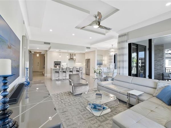 1035 3rd AVE S, Unit 402, NAPLES, FL 34102