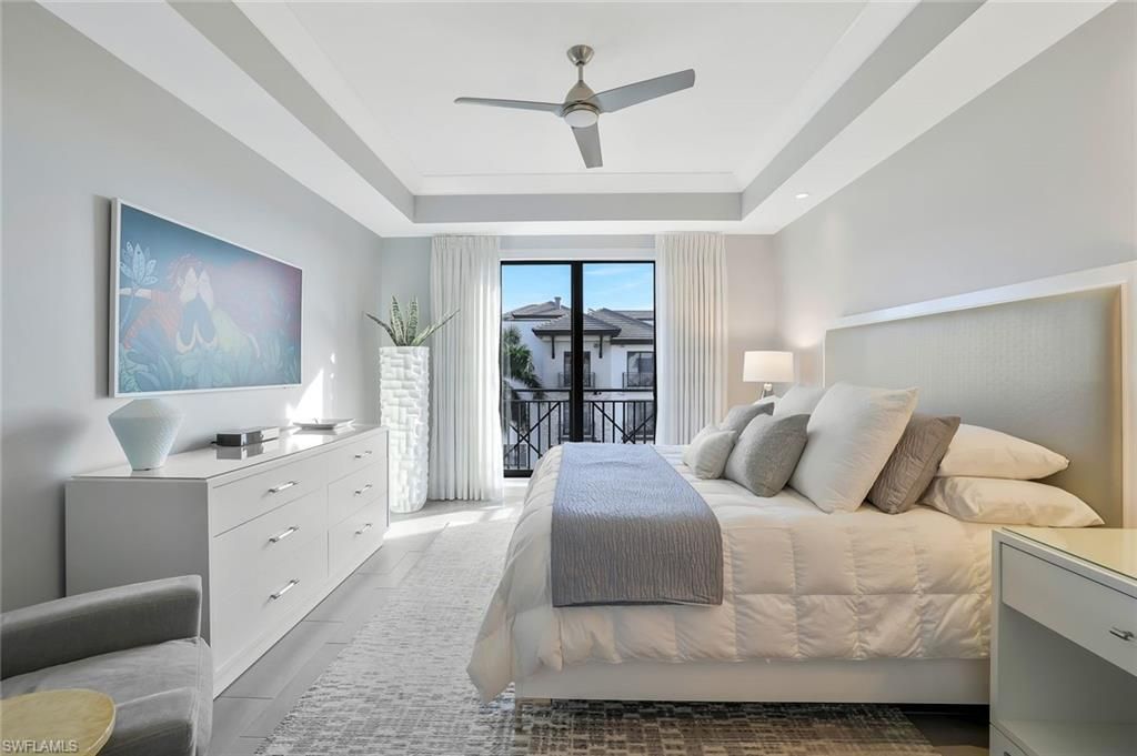 1035 3rd Ave S, Unit 402, Naples, FL 34102 Photo