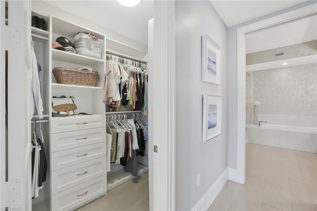 1035 3rd Ave S, Unit 402, Naples, FL 34102 Photo