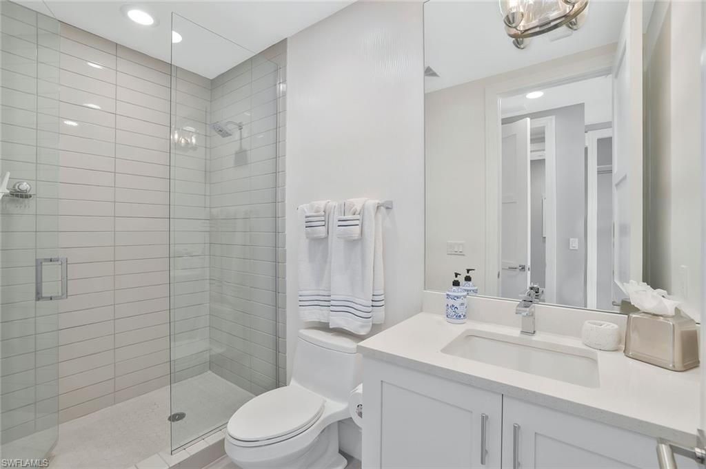 1035 3rd Ave S, Unit 402, Naples, FL 34102 Photo