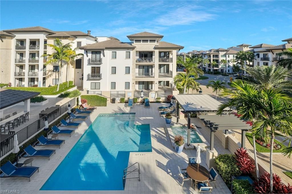 1035 3rd Ave S, Unit 402, Naples, FL 34102 Photo