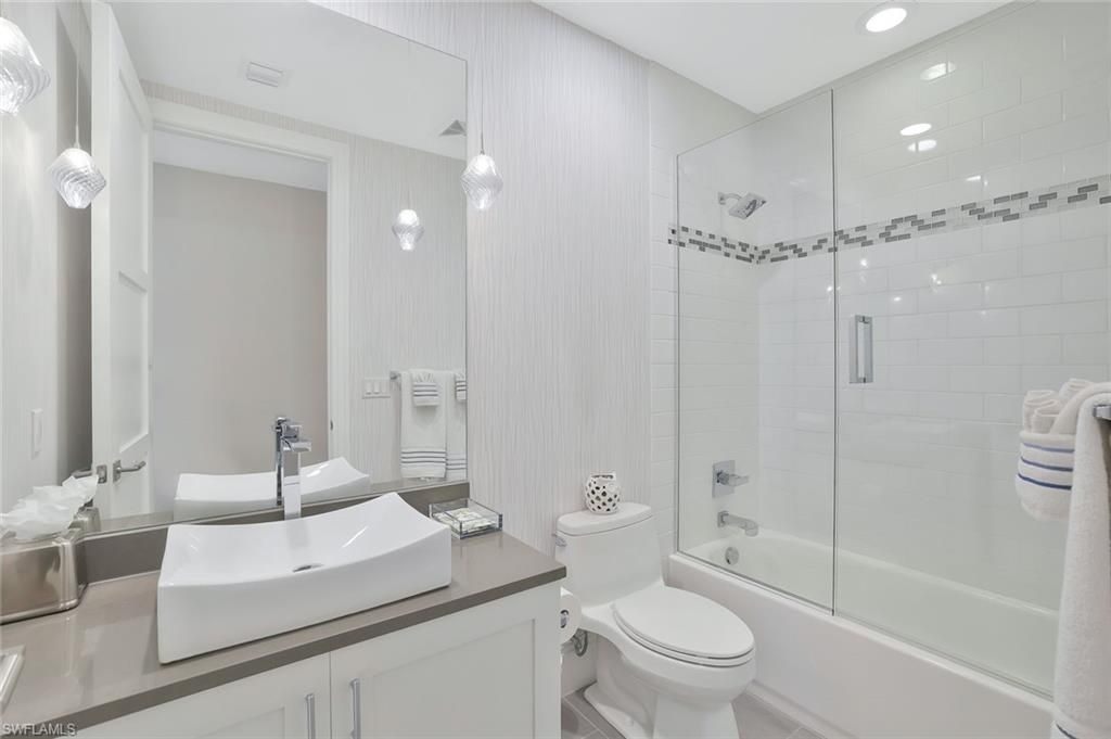 1035 3rd Ave S, Unit 402, Naples, FL 34102 Photo