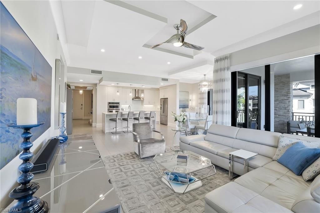 1035 3rd Ave S, Unit 402, Naples, FL 34102 Photo