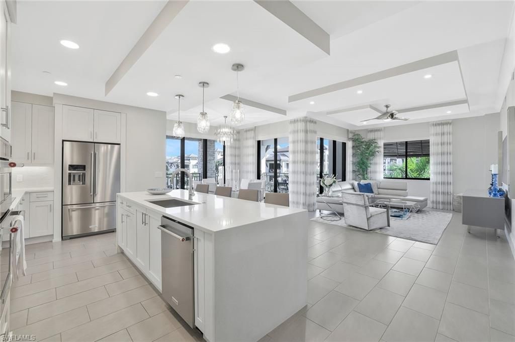 1035 3rd Ave S, Unit 402, Naples, FL 34102 Photo