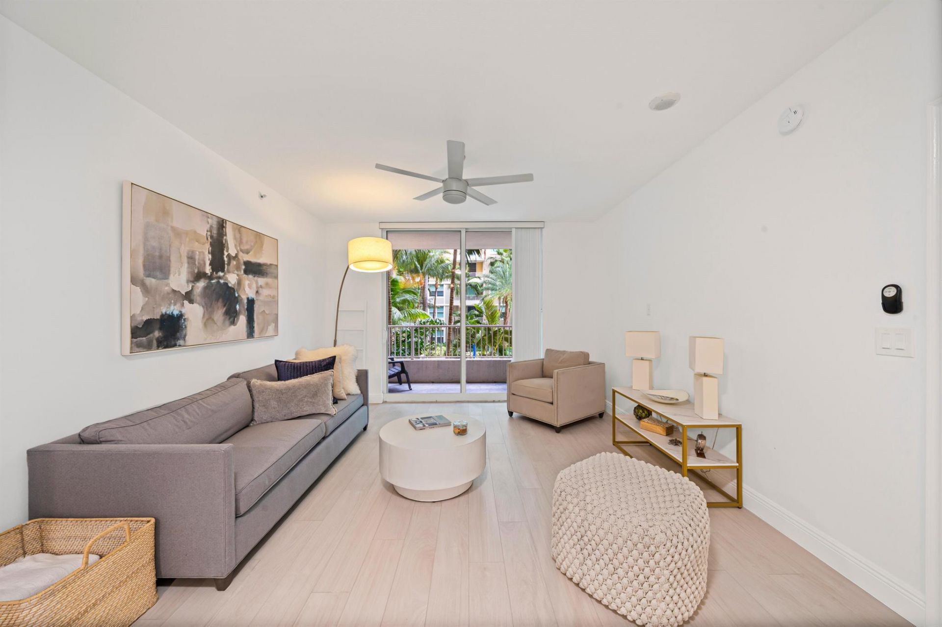 625 Casa Loma Boulevard, Unit 207, Boynton Beach, FL 33435 Photo