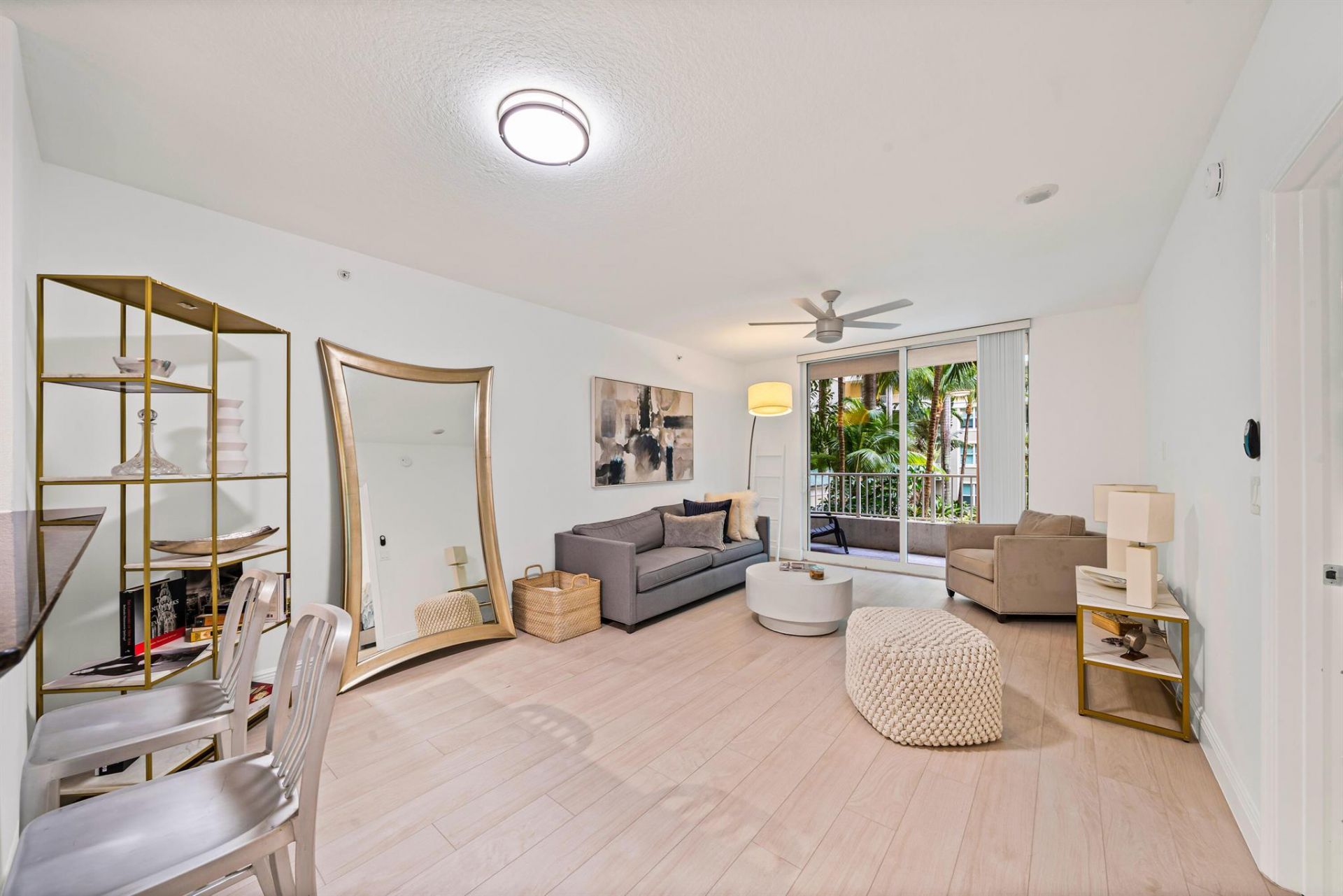 625 Casa Loma Boulevard, Unit 207, Boynton Beach, FL 33435 Photo