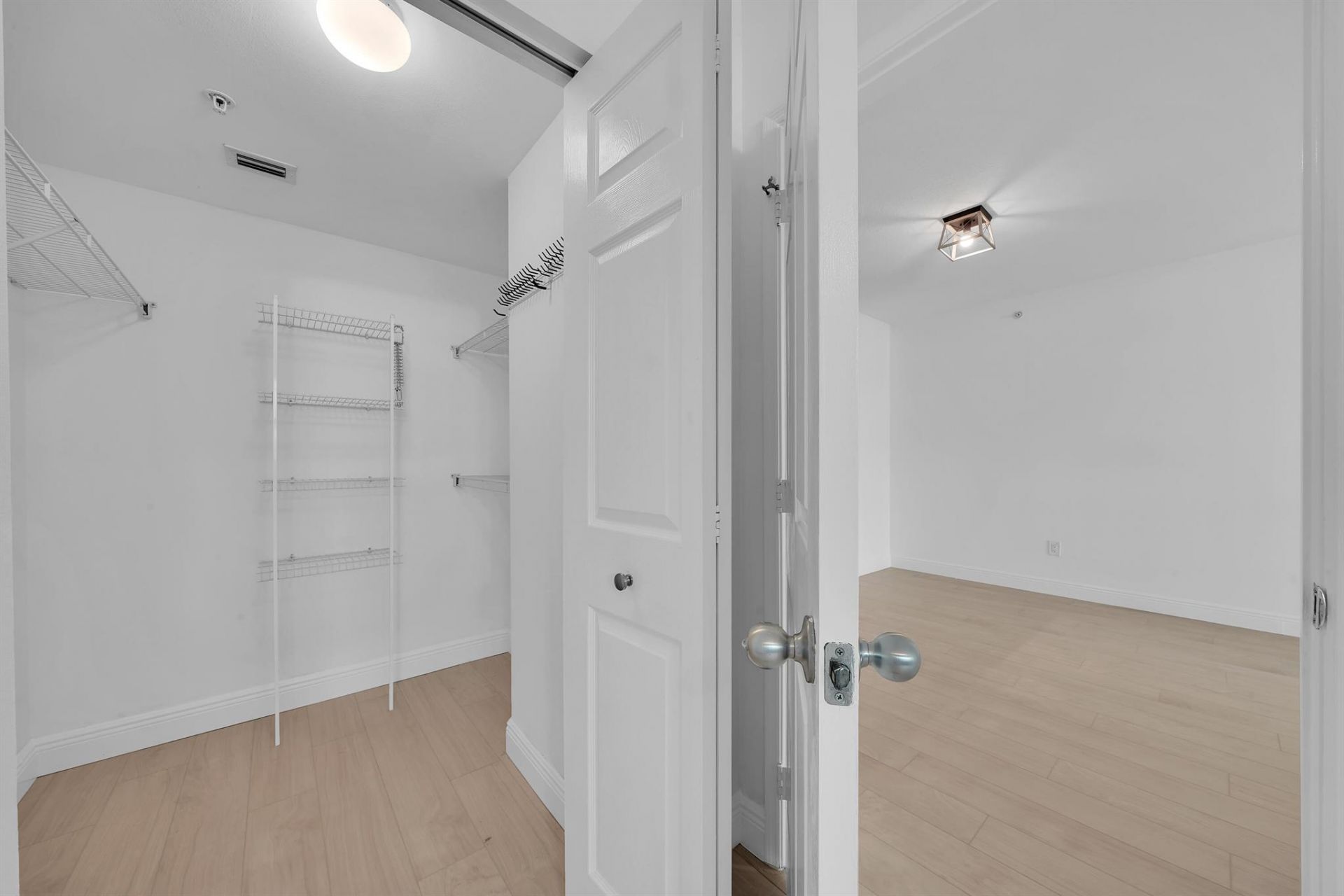 625 Casa Loma Boulevard, Unit 207, Boynton Beach, FL 33435 Photo