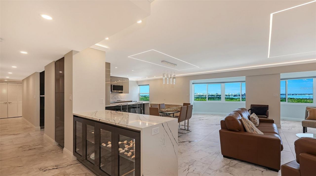 1750 Benjamin Franklin Drive, Unit 9F, Sarasota, FL 34236 Photo