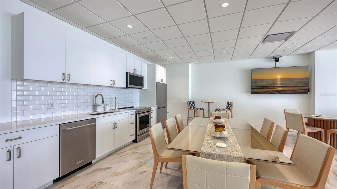 1750 Benjamin Franklin Drive, Unit 9F, Sarasota, FL 34236 Photo