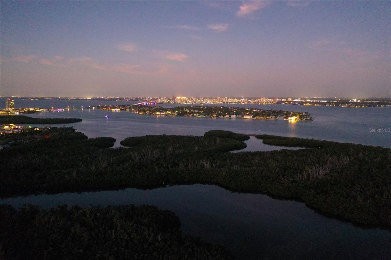 1750 Benjamin Franklin Drive, Unit 9F, Sarasota, FL 34236 Photo